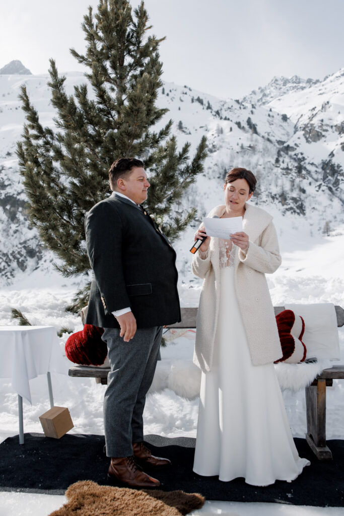 Swiss Alps Winter Wedding 16 683x1024 1