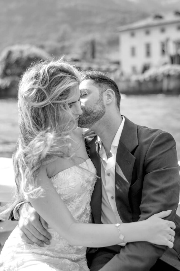 Couple Photoshooting at Villa del Balbianello 29 Couple Photoshooting at Villa del Balbianello 25 683x1024 1