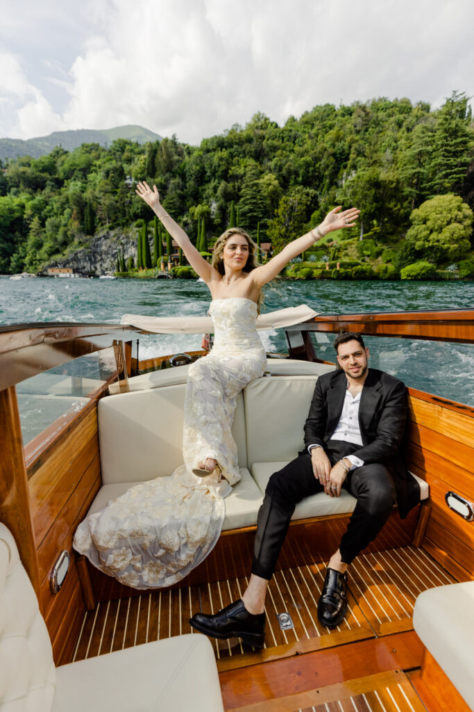 Couple Photoshooting at Villa del Balbianello 32 Couple Photoshooting at Villa del Balbianello 28 683x1024 1