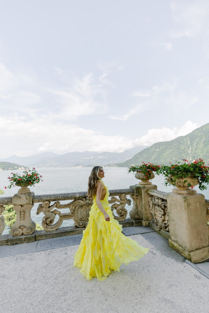 Couple Photoshooting at Villa del Balbianello