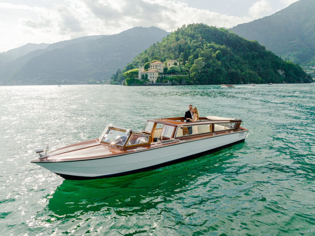Couple Photoshooting at Villa del Balbianello
