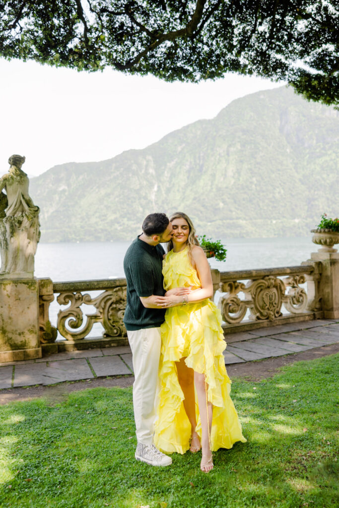 Couple Photoshooting at Villa del Balbianello