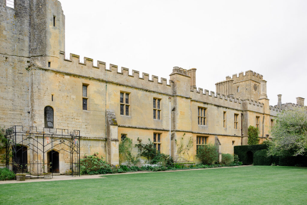 Spring Wedding at Sudeley Castle 35 Spring Wedding at Sudeley Castle 34 1024x683 1
