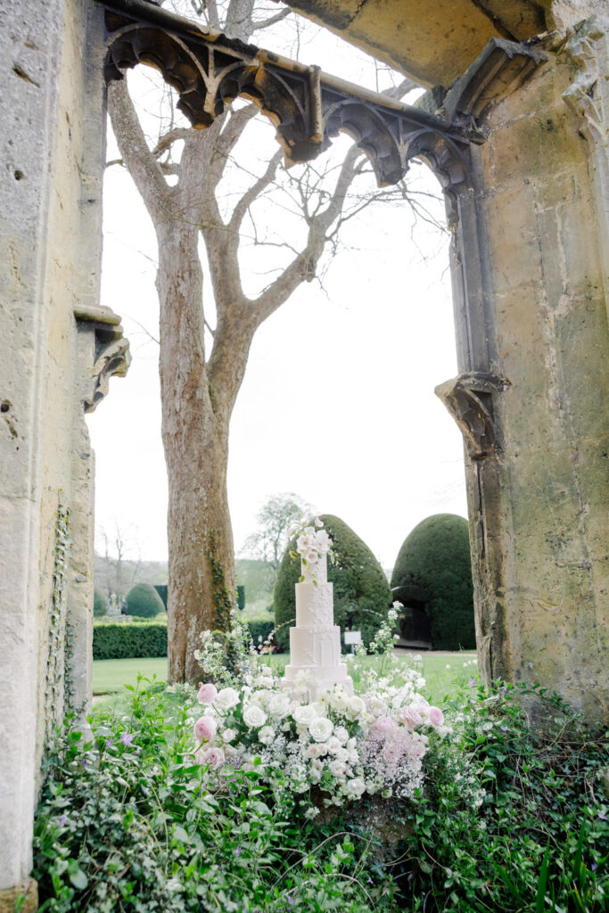 Spring Wedding at Sudeley Castle 6 Spring Wedding at Sudeley Castle 5 683x1024 1