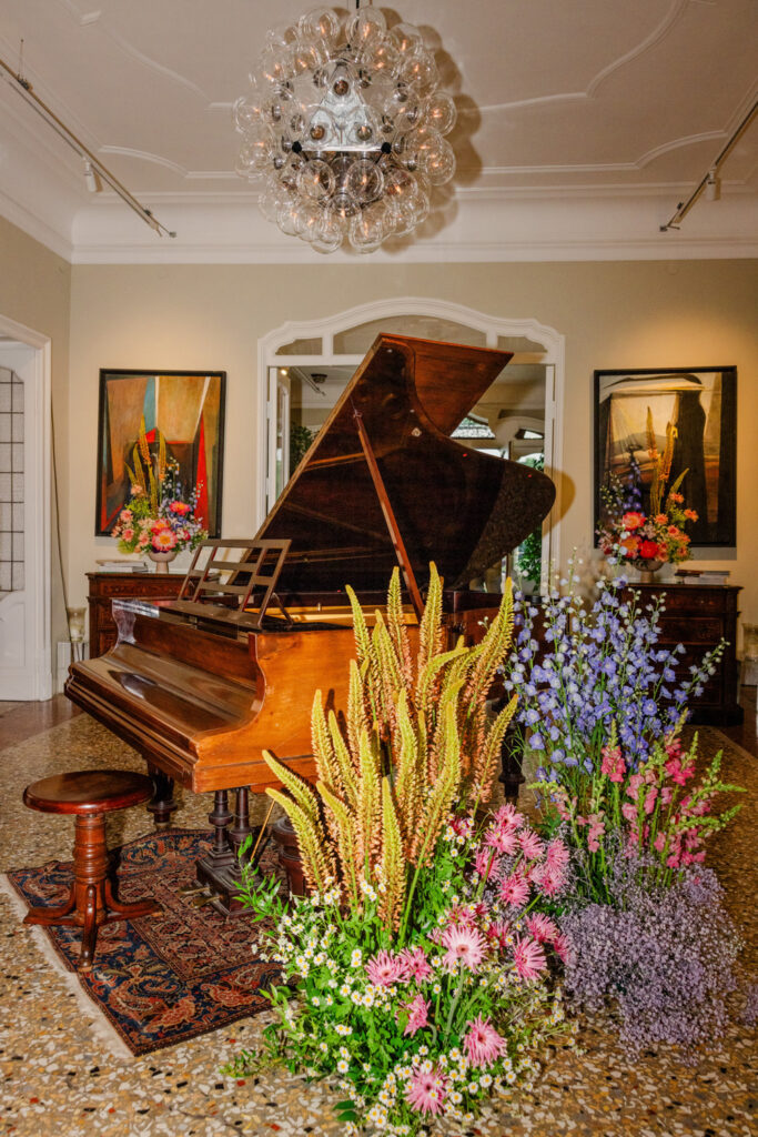 The outstanding Villa Frua 2 The outstanding Villa Frua 1 683x1024 1