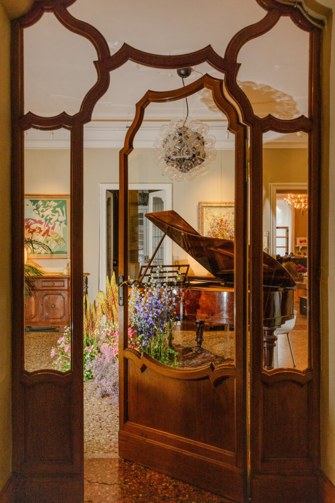 The outstanding Villa Frua 7 The outstanding Villa Frua 6 683x1024 1