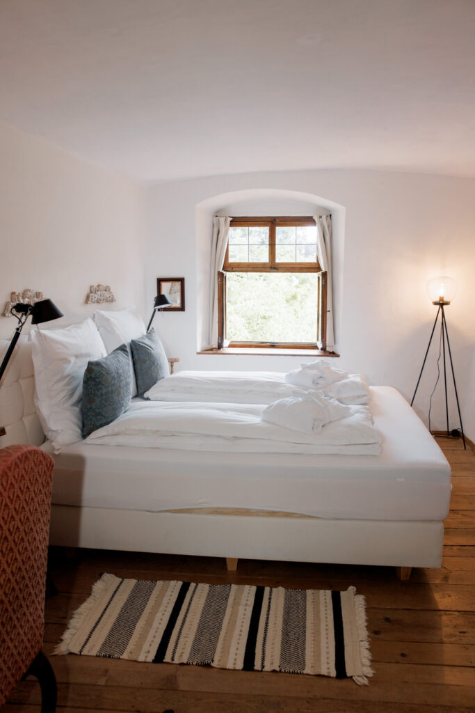 Schloss Freudenstein a unparalleled Beauty 1 1 683x1024 1