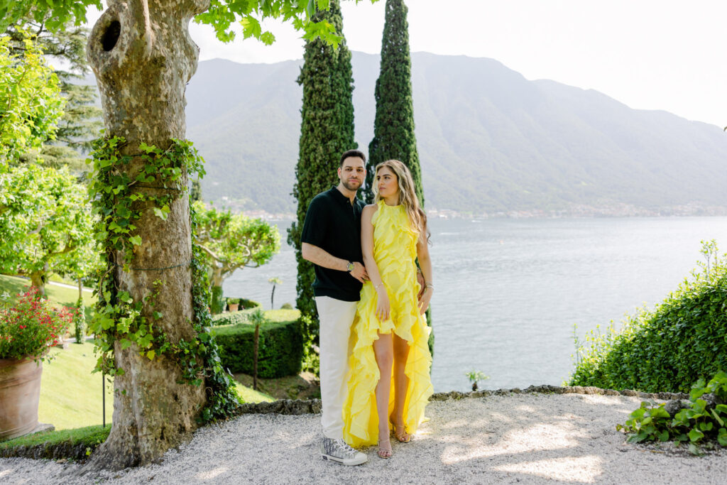 Couple Photoshooting at Villa del Balbianello